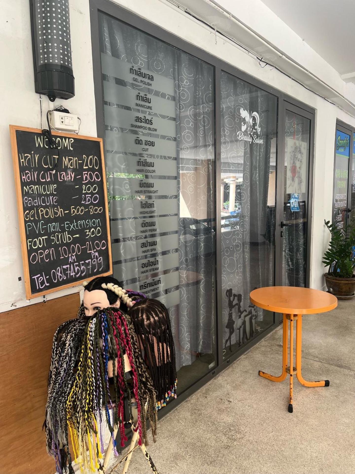 Private Modern Apartments By Patong Vacation Rentals Located In The Heart Of Patong, Walking Distance To The Beach, Kitchen, Private Bathroom, Seating Area, 65" Smart Tv With Free Wifi Exterior photo